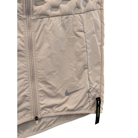NWT Nike Aeroloft Running Vest; Size Small - Picture 2 of 4